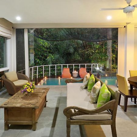 Waterfall Villa Ubud ภายนอก รูปภาพ