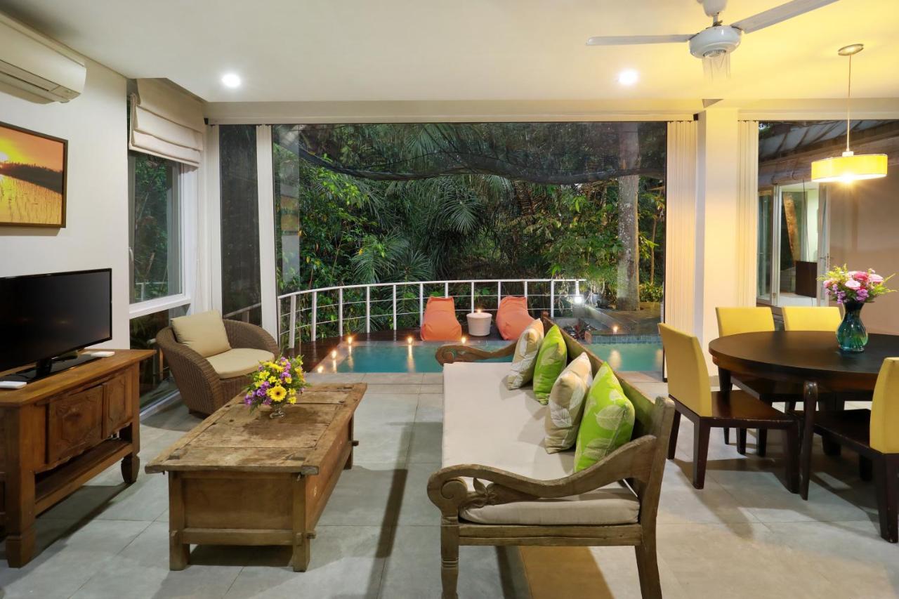 Waterfall Villa Ubud ภายนอก รูปภาพ