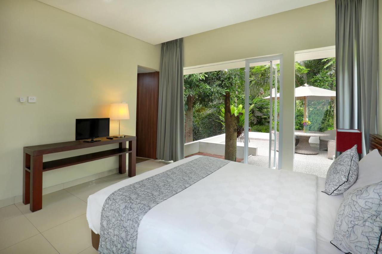 Waterfall Villa Ubud ภายนอก รูปภาพ